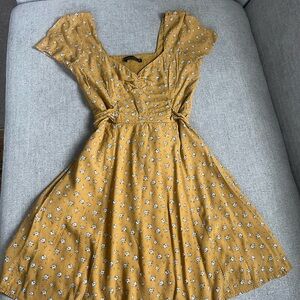 COPY - Abercrombie and Fitch floral Yellow Dress cottage core summer